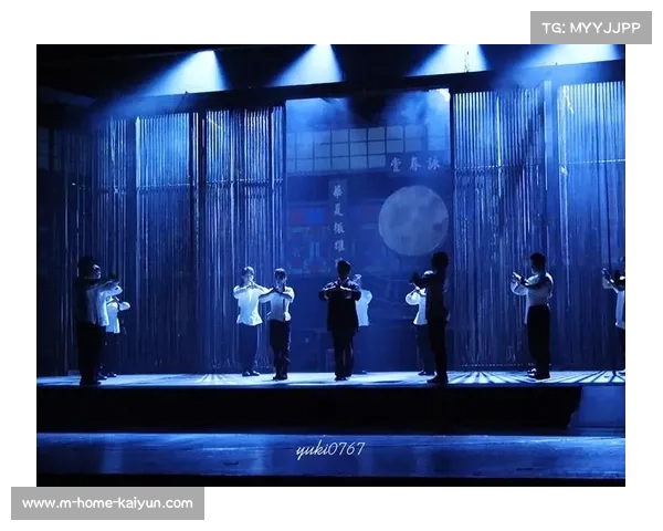 李小龙文化IP再度崛起 音乐剧《咏春》创票房新高加演五场热潮不断 李小龙文化IP再度崛起 音乐剧《咏春》创票房新高加演五场热潮不断