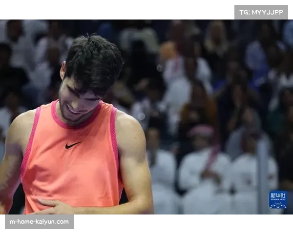 辛纳表演赛夺冠后与阿卡互动:总是与你同场真是荣幸之至